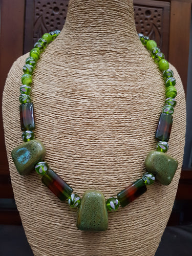 Shiny Greeny Necklace