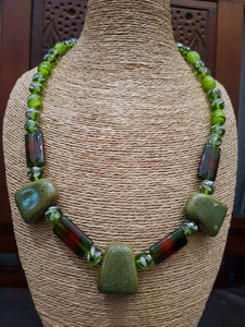 Shiny Greeny Necklace