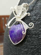 Load image into Gallery viewer, Love Expression Necklace (Purple)