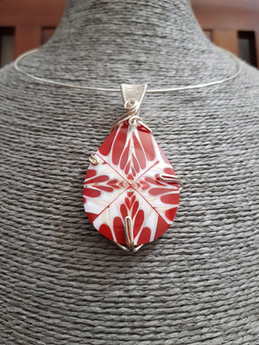 Painted Shell Pendant3